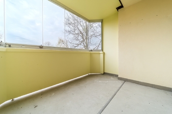 Lodžie - Pronájem bytu 2+1 v družstevním vlastnictví 56 m², Karviná