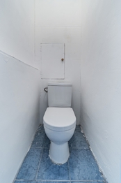 WC - Pronájem bytu 2+1 v družstevním vlastnictví 56 m², Karviná