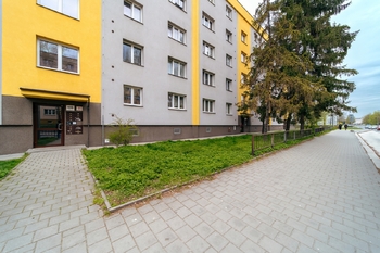 Okolí - Pronájem bytu 2+1 v družstevním vlastnictví 56 m², Karviná