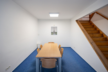 Pronájem domu 137 m², Praha 4 - Modřany