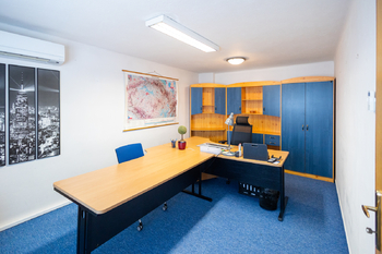 Pronájem domu 137 m², Praha 4 - Modřany