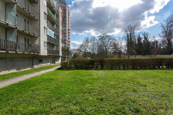 Pronájem bytu 2+kk v osobním vlastnictví 48 m², Praha 10 - Strašnice