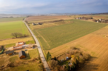 Prodej pozemku 1495 m², Malovice