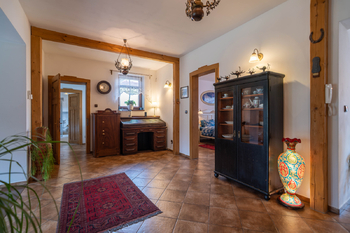 Prodej domu 296 m², Červený Kostelec