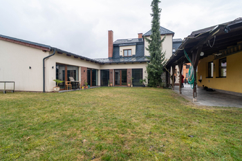 Prodej domu 296 m², Červený Kostelec