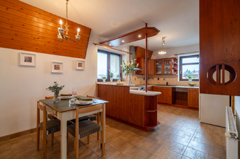 Prodej domu 296 m², Červený Kostelec