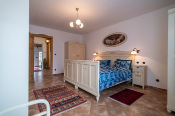 Prodej domu 296 m², Červený Kostelec