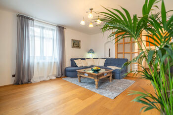 Prodej domu 296 m², Červený Kostelec