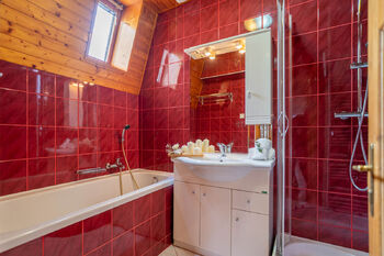 Prodej domu 296 m², Červený Kostelec