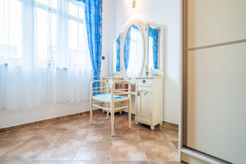 Prodej domu 296 m², Červený Kostelec