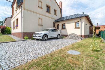 Prodej domu 296 m², Červený Kostelec