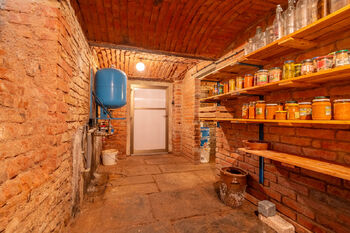 Prodej domu 296 m², Červený Kostelec