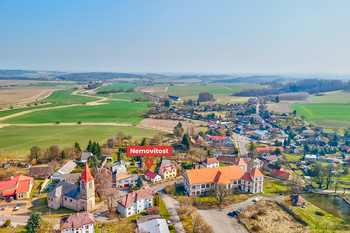 Prodej domu 92 m², Hořiněves