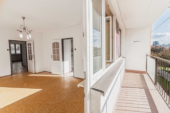 Prodej bytu 3+1 v osobním vlastnictví 84 m², Praha 4 - Modřany