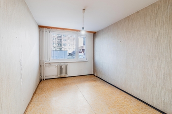 Ložnice (205) - Prodej bytu 3+1 v osobním vlastnictví 76 m², Praha 4 - Modřany