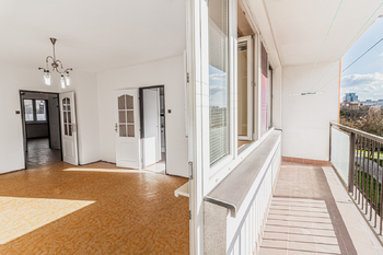 Prodej bytu 3+1 v osobním vlastnictví 76 m², Praha 4 - Chodov