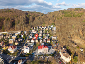 Prodej domu 474 m², Karlovy Vary