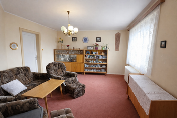 Prodej domu 160 m², Hrob