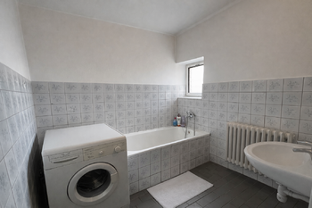 Prodej domu 160 m², Hrob