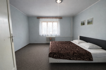 Prodej domu 160 m², Hrob