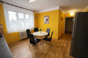 Prodej domu 160 m², Hrob