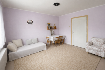 Prodej domu 160 m², Hrob