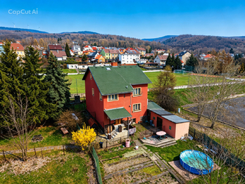 Prodej domu 160 m², Hrob