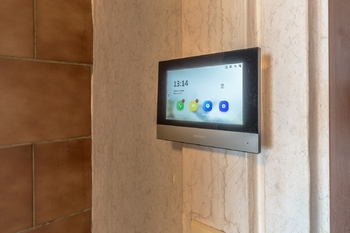 Domácí telefon - Prodej bytu 2+kk v osobním vlastnictví 43 m², Praha 4 - Kamýk