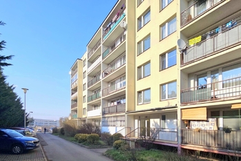 panelový dům - Pronájem bytu 4+1 v osobním vlastnictví 89 m², Brandýs nad Labem-Stará Boleslav