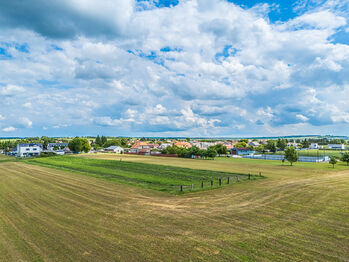 Prodej pozemku 11345 m², Volárna