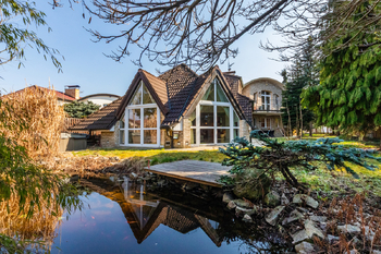 Prodej domu 433 m², Praha 10 - Benice