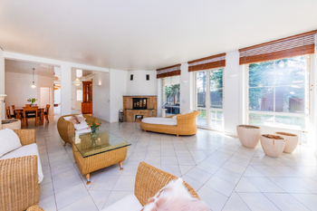 Prodej domu 433 m², Praha 10 - Benice