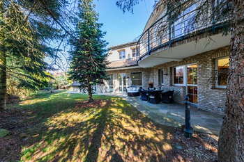 Prodej domu 433 m², Praha 10 - Benice