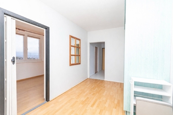 Chodba - Pronájem bytu 3+1 v osobním vlastnictví 86 m², Ústí nad Labem