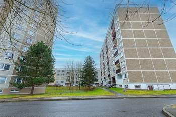 Pohled na dům - Pronájem bytu 3+1 v osobním vlastnictví 86 m², Ústí nad Labem