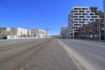 Bytový dům - Poděbradská - Pronájem bytu 1+kk v osobním vlastnictví 35 m², Praha 9 - Hloubětín