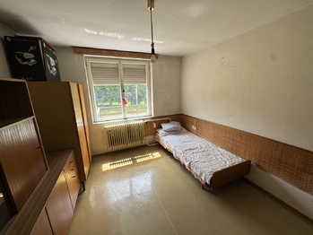 Ložnice - Prodej domu 201 m², Číčovice