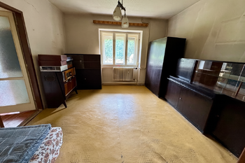 Obývací pokoj přízemí - Prodej domu 201 m², Číčovice