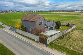 Pohled s výhledem - Prodej domu 145 m², Trnávka