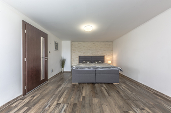 Ložnice - Prodej domu 145 m², Trnávka