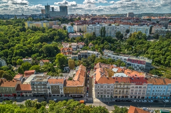 Dron 4 - Prodej bytu 2+kk v osobním vlastnictví 70 m², Praha 4 - Michle