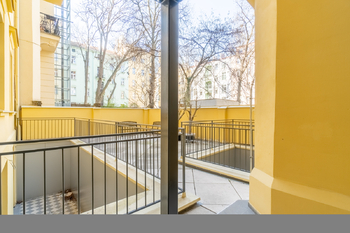 Pronájem bytu 2+kk v osobním vlastnictví 55 m², Praha 3 - Vinohrady
