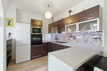 Kuchyňský kout - Prodej bytu 2+kk v osobním vlastnictví 59 m², Plzeň