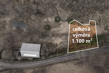 Prodej pozemku 1100 m², Červená Voda