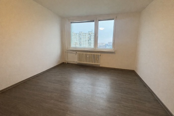 Obývací pokoj - Pronájem bytu 3+kk v osobním vlastnictví 60 m², Praha 8 - Bohnice