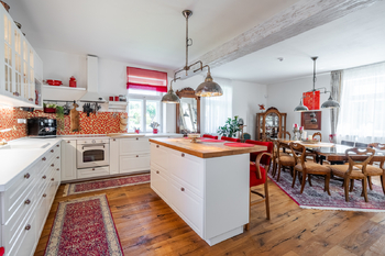 Prodej domu 310 m², Bobrůvka