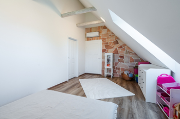 Prodej domu 310 m², Bobrůvka