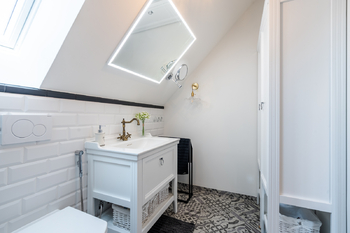 Prodej domu 310 m², Bobrůvka