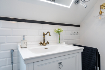 Prodej domu 310 m², Bobrůvka