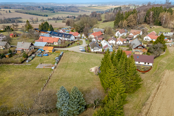 Prodej pozemku 2476 m², Úsobí